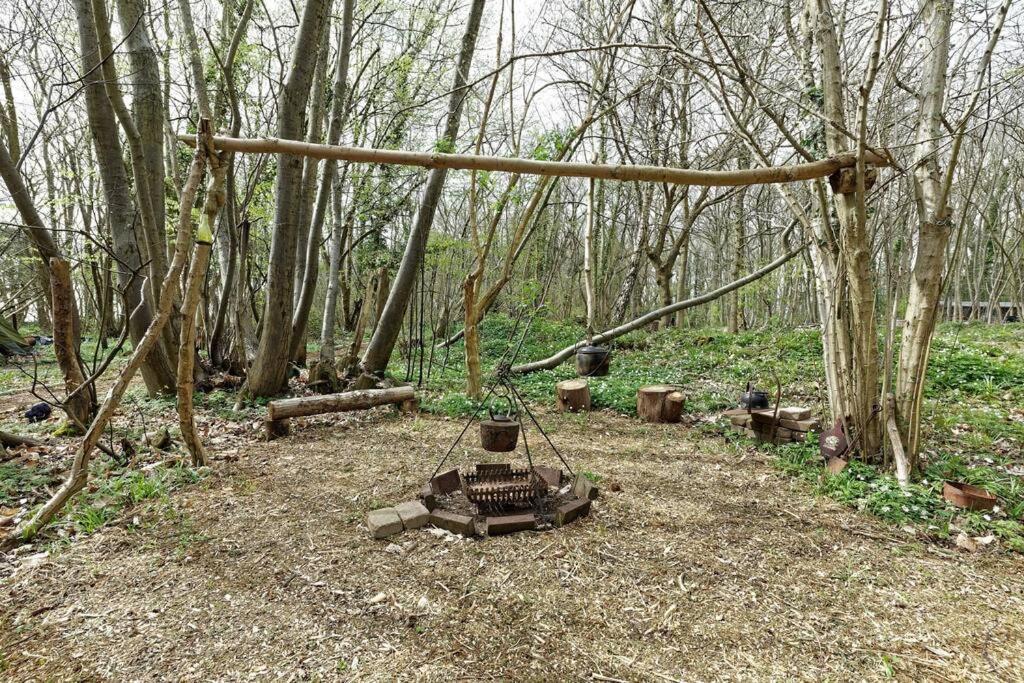 Luxury tent Hobbity Bell Hobbity Log Burner - Hobbity