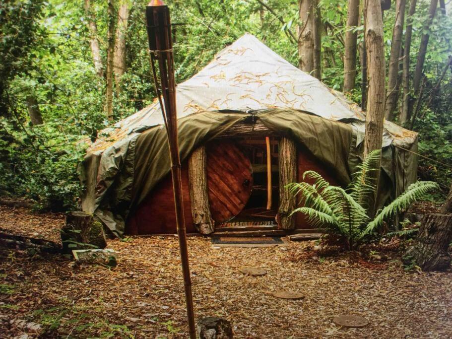 Hobbity Bell Hobbity Log Burner - Hobbity Luxury tent Canterbury
