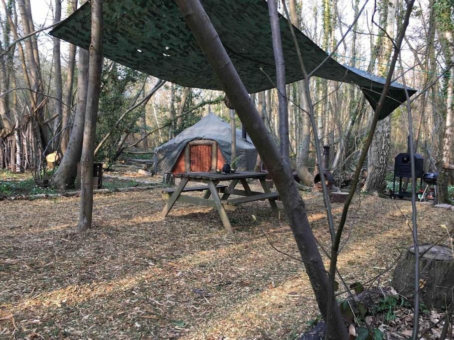 Hobbity Bell Hobbity Log Burner - Hobbity Luxury tent Canterbury